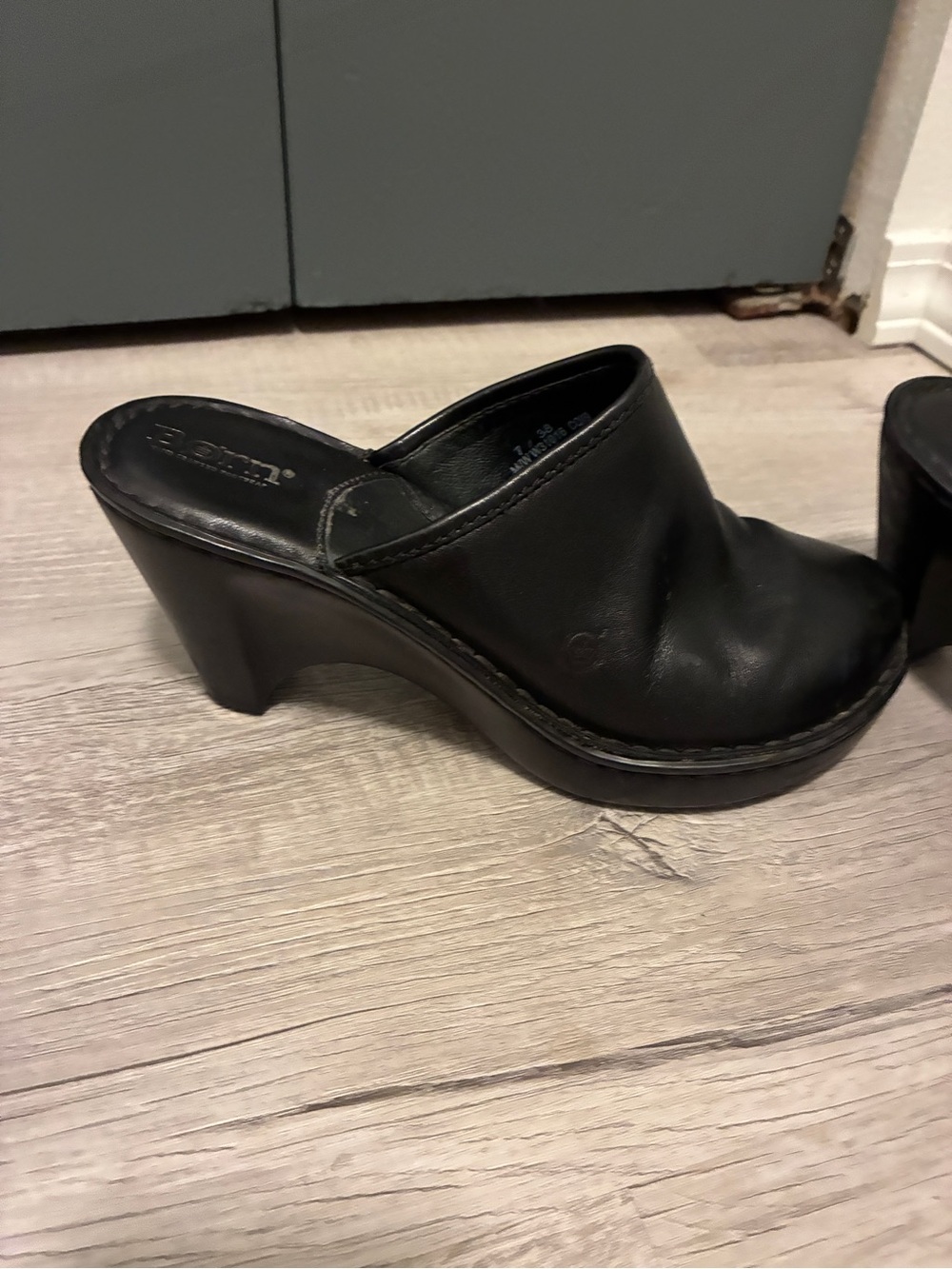 Born Black Leather Mule Clogs - Women - Picture 3 of 4